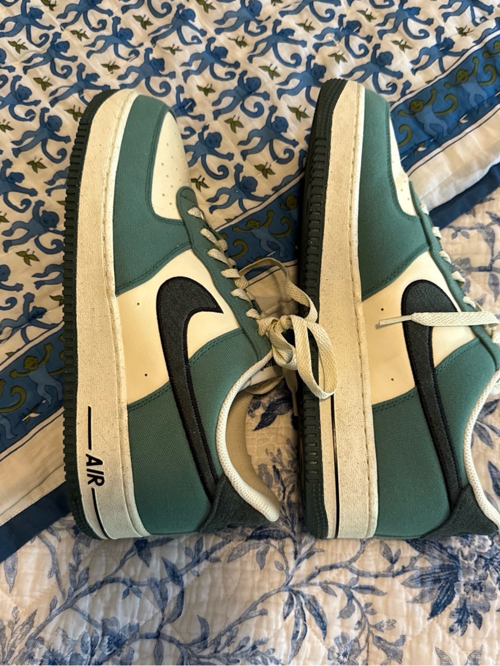 Nike Air Force 1 ‘07 LV8